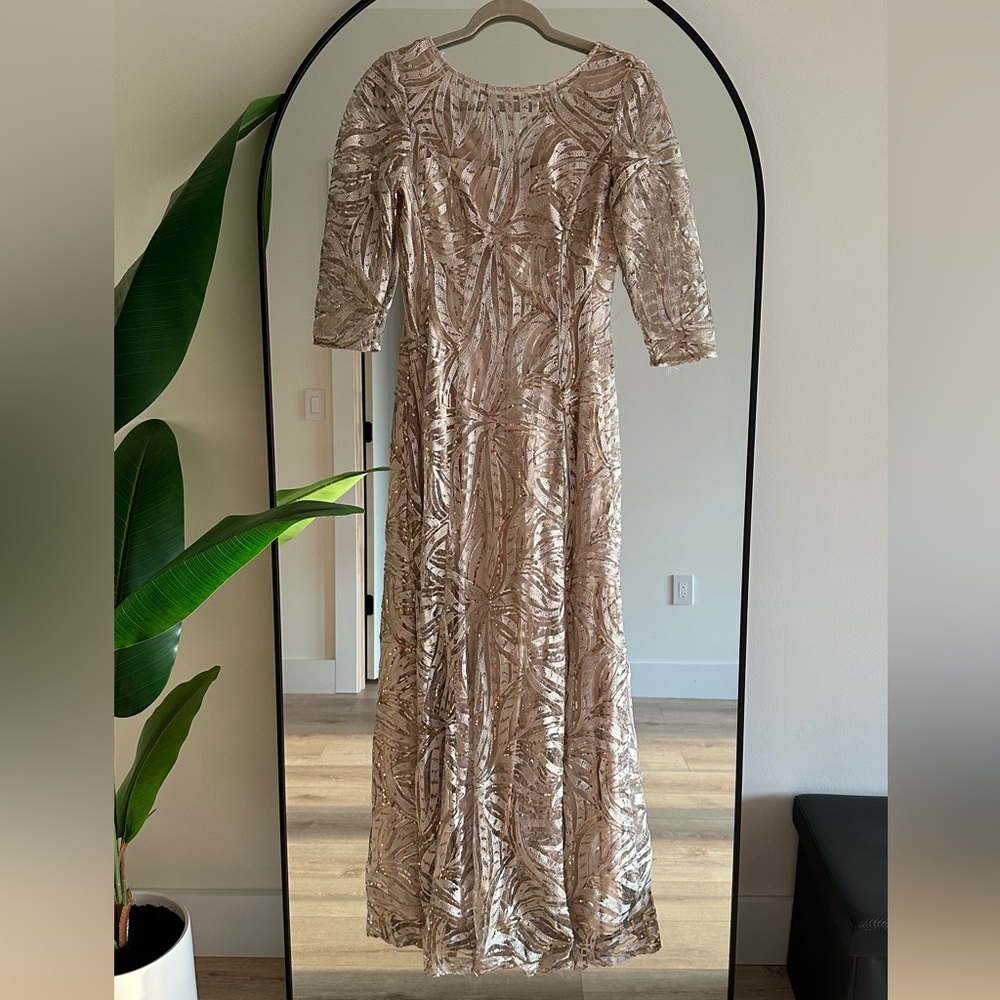 Tahari ASL Formal Dress Size 4 - Picture 2 of 6